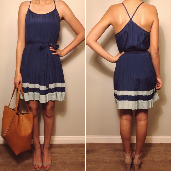 City Studio Dresses & Skirts - Navy Pleated Dress